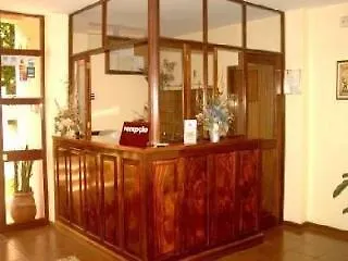 Residencial Greco 3* פונשל